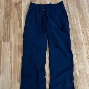 Lululemon Dance Studio Pant. Navy Blue. Size 6 Regular.